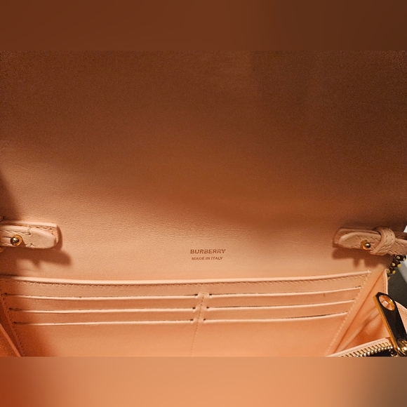 Burberry Quilted Wallet on a Chain - Picture 5 of 6